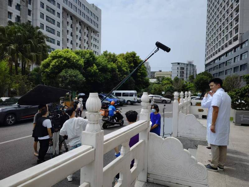 比如县广告片拍摄公司低成本实现高规格制作的诀窍